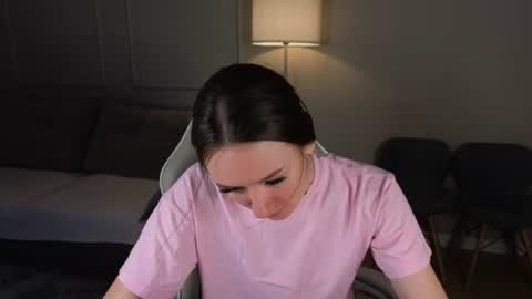 Snapshot of cutie_naughty_girl chatting on July 14, 8:19 am Kate online show from July 14, 8:19 am