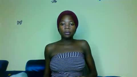 cutieplush online show from March 27, 8:48 am