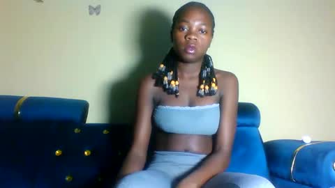 cutieplush online show from April 16, 9:50 pm