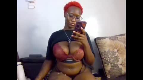 CUTIE online show from April 2, 1:47 am