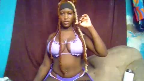 Snapshot of cutie_pumpkin_ chatting on April 24, 8:17 am CUTIE online show from April 24, 8:17 am