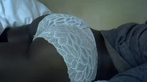Snapshot of cutiehanish4 chatting on July 20, 5:44 am cutiehanish4 online show from July 20, 5:44 am