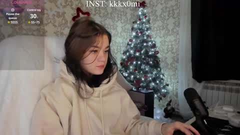 Snapshot of cutiekitty_cb chatting on December 14, 3:40 am cutiekitty_cb online show from December 14, 3:40 am