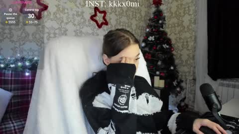 Snapshot of cutiekitty_cb chatting on December 21, 1:53 pm cutiekitty_cb online show from December 21, 1:53 pm