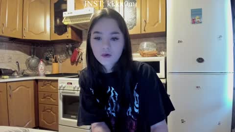 Snapshot of cutiekitty_cb chatting on December 24, 7:28 am cutiekitty_cb online show from December 24, 7:28 am
