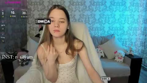 cutiekitty_cb online show from April 21, 11:51 pm