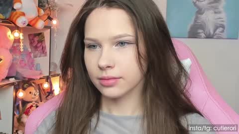 Rori  Instagram cutierori  online show from January 29, 5:19 am