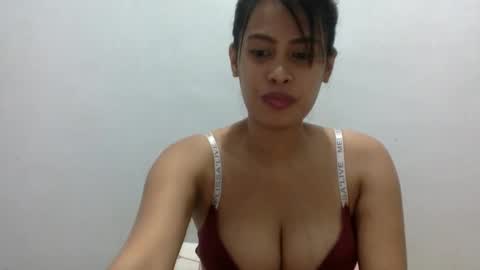 Snapshot of cutietrina chatting on December 14, 11:34 pm CutieTrina online show from December 14, 11:34 pm