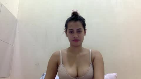 Snapshot of cutietrina chatting on January 15, 9:09 pm CutieTrina online show from January 15, 9:09 pm