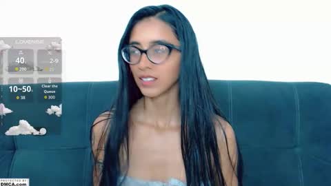 Snapshot of cutte_kitty_ chatting on October 7, 10:56 am miss ari online show from October 7, 10:56 am