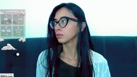 Snapshot of cutte_kitty_ chatting on November 19, 9:42 am miss ari online show from November 19, 9:42 am