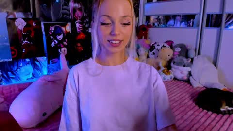 Nora online show from January 30, 9:36 pm