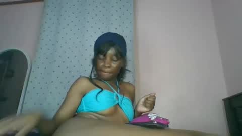 cutty_teshy online show from February 9, 6:12 pm
