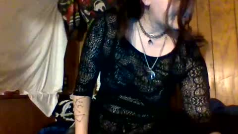 cw16125 online show from April 27, 4:10 am