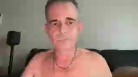cwaddle online show from July 5, 2:02 pm