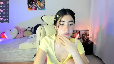 Liz online show from February 4, 10:24 pm