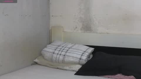 Snapshot of cyberdinner chatting on December 5, 9:17 am Lu online show from December 5, 9:17 am