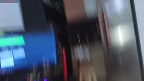 Snapshot of cyberdinner chatting on December 14, 1:16 pm Lu online show from December 14, 1:16 pm