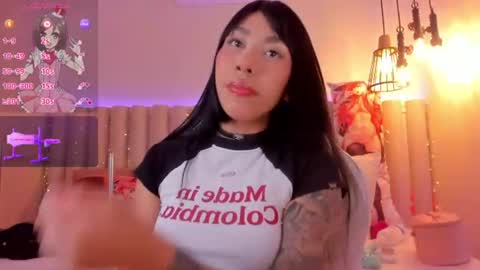 Snapshot of cyberdoll1 chatting on June 14, 4:58 am cyberdoll1 online show from June 14, 4:58 am