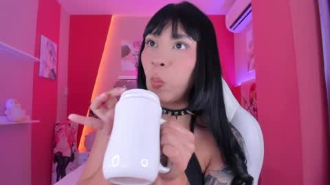 cyberdoll1 online show from July 22, 4:37 am