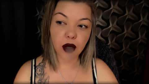 Snapshot of cyberdomme chatting on February 13, 11:26 pm Full time mean bitch. online show from February 13, 11:26 pm