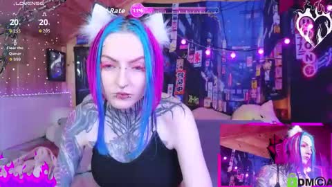 Snapshot of cybernekko chatting on November 19, 5:51 am Neko online show from November 19, 5:51 am