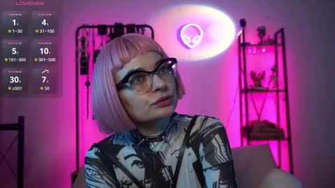 Lily Goddess online show from November 21, 11:31 am