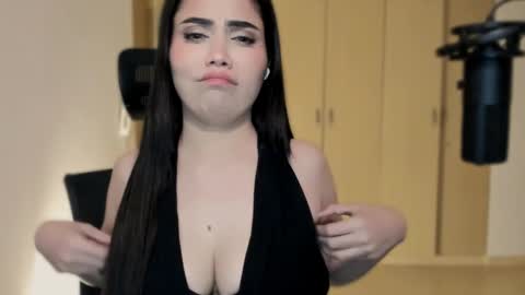 Snapshot of cyborgmuse chatting on September 21, 4:14 am cyborgmuse online show from September 21, 4:14 am