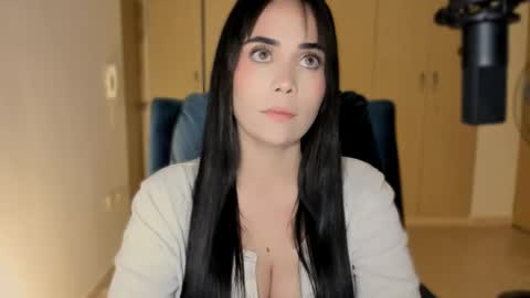 Snapshot of cyborgmuse chatting on September 24, 6:50 am cyborgmuse online show from September 24, 6:50 am