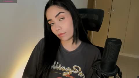 Snapshot of cyborgmuse chatting on October 1, 3:18 pm cyborgmuse online show from October 1, 3:18 pm