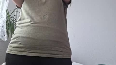 Snapshot of cyndee_winter chatting on February 12, 9:26 am Cyndee Winter online show from February 12, 9:26 am