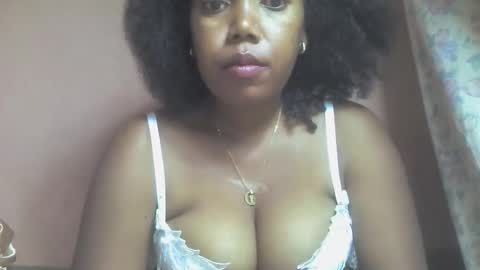 Cynthia9794 online show from April 12, 3:55 am