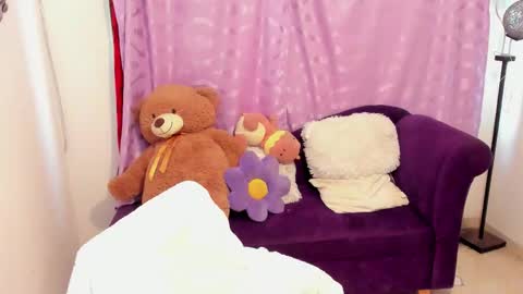 Cynthia online show from October 2, 3:30 pm