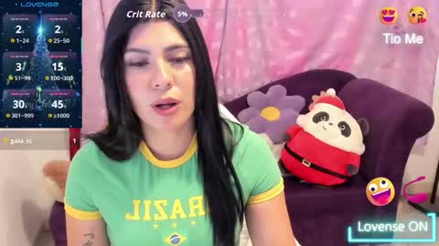 Cynthia online show from December 22, 2:47 pm