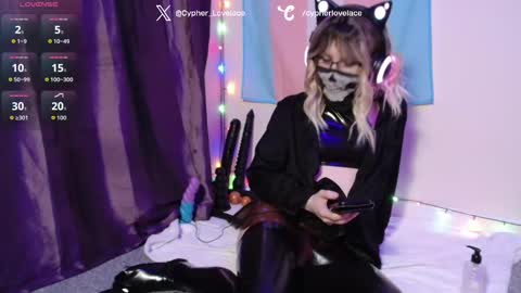 cypherlovelace online show from October 5, 7:56 pm