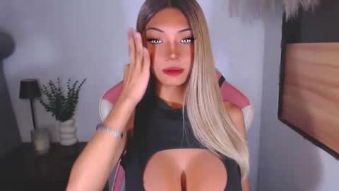 cyrabigcock online show from April 13, 10:43 am