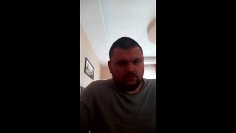 Snapshot of cyrexmonster chatting on April 12, 1:05 pm cyrexmonster online show from April 12, 1:05 pm