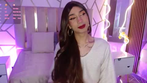 cyrus_tay online show from March 4, 12:55 pm