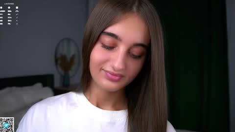 Isabella online show from November 8, 1:06 am