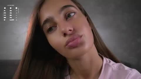 Isabella online show from July 18, 1:21 am