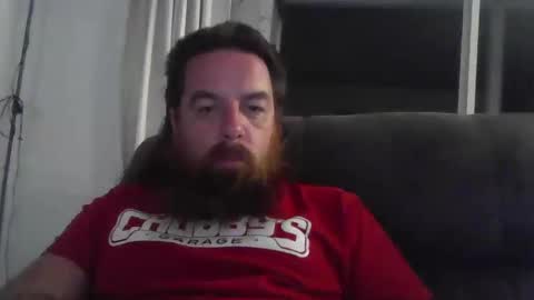 Snapshot of d1988 chatting on January 18, 10:17 am D online show from January 18, 10:17 am