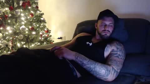 Snapshot of d3niis77 chatting on December 15, 7:18 pm d3niis77 online show from December 15, 7:18 pm