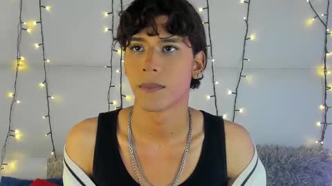 Darked online show from March 3, 5:35 am