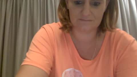 Deb   peter online show from March 3, 7:06 pm