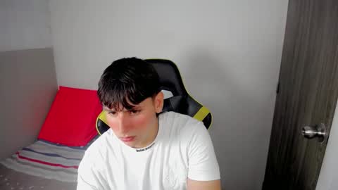 teddy online show from February 23, 3:37 am