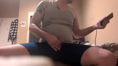 Snapshot of da_man411212 chatting on June 24, 10:14 am da_man411212 online show from June 24, 10:14 am
