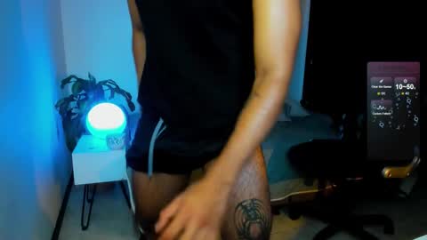 Snapshot of daarkomalfoy chatting on November 10, 8:41 pm Mauricio online show from November 10, 8:41 pm