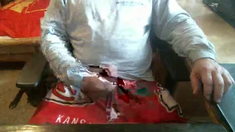 dabaatendae online show from December 8, 5:01 pm