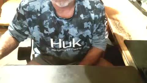 dabaatendae online show from November 16, 1:33 am