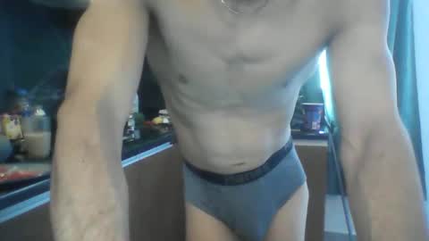 Snapshot of dabeibe chatting on February 25, 5:25 pm Jewbb online show from February 25, 5:25 pm